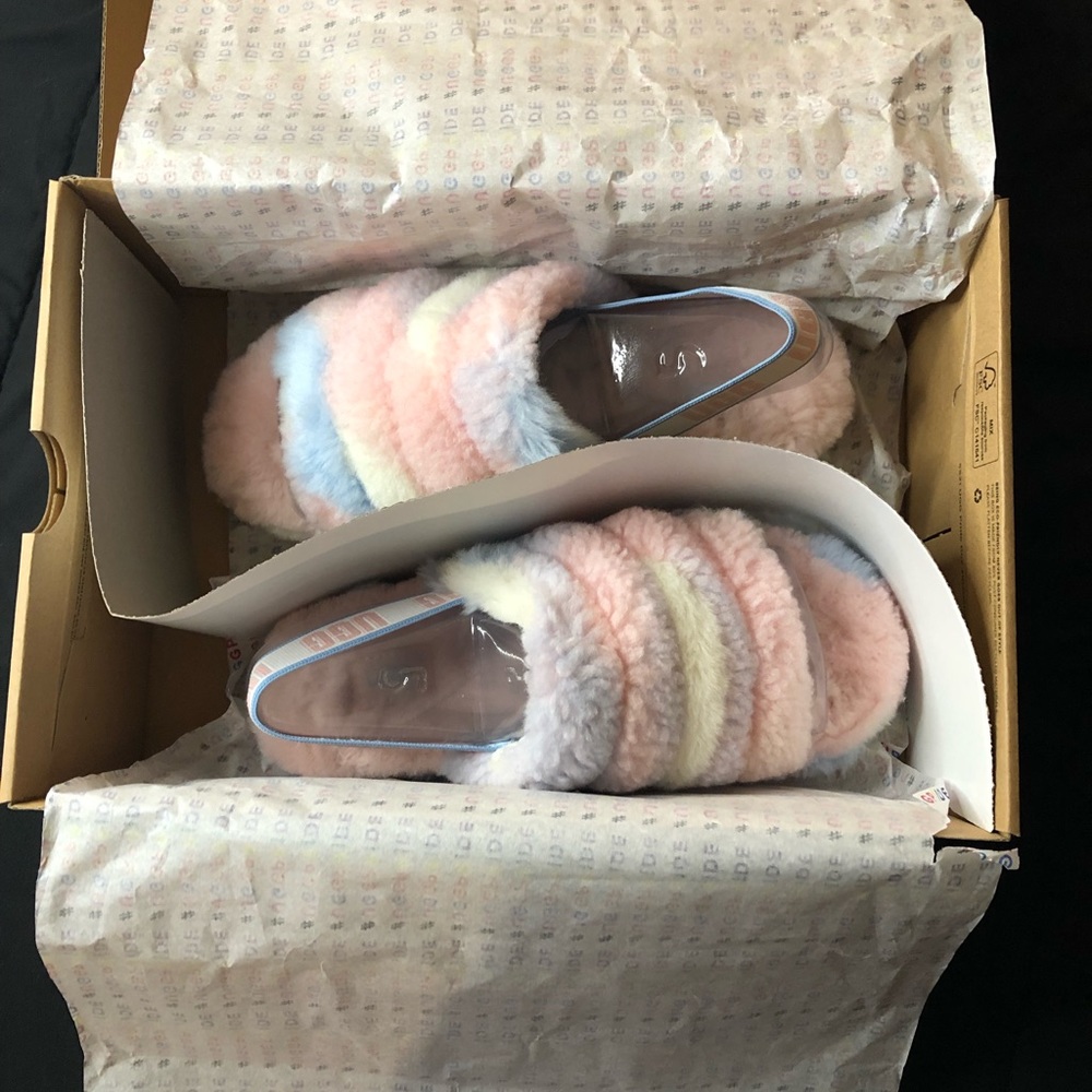 ugg pride slides